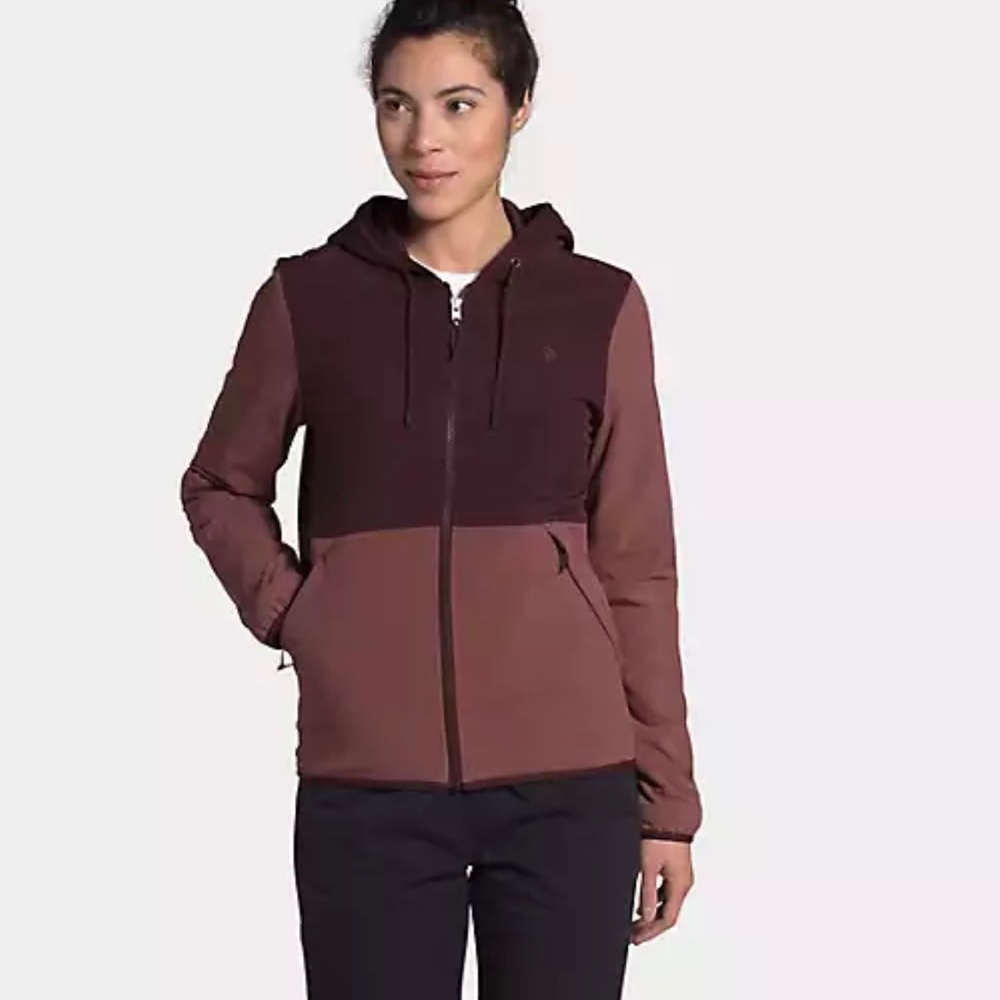 The North Face Women’s Mountain Sweatshirt Hoodie